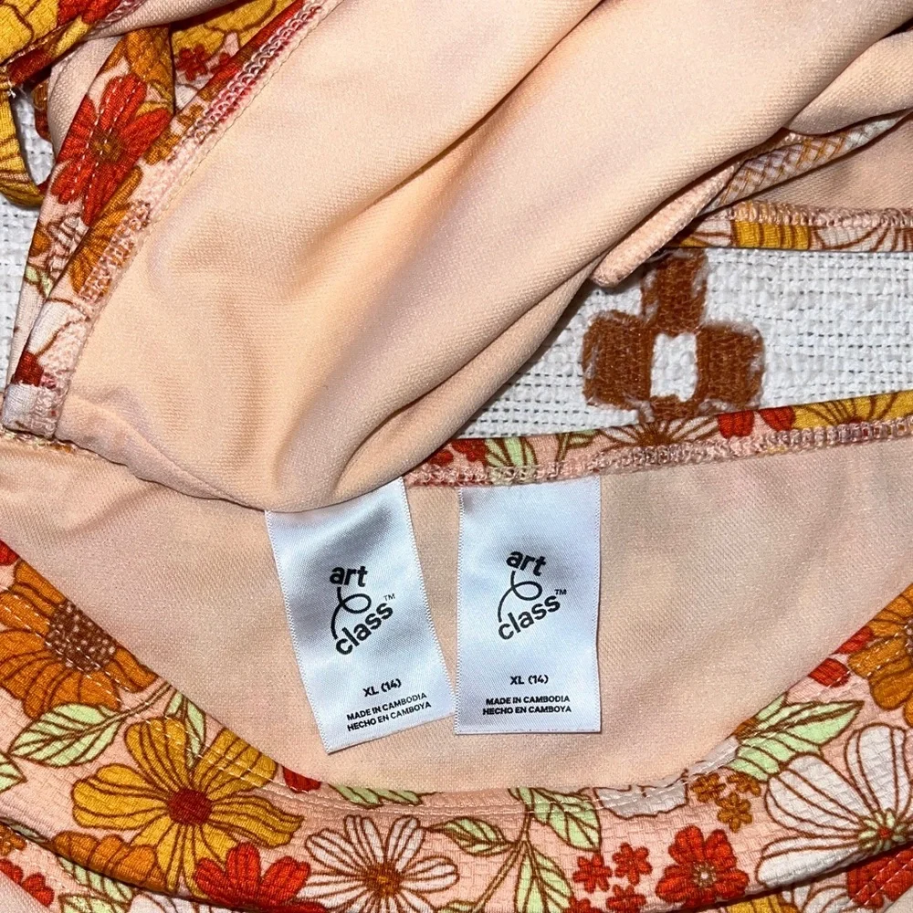 Art Class Floral Rash Guard Bikini Set- Pink and Orange Floral Size XL (14)